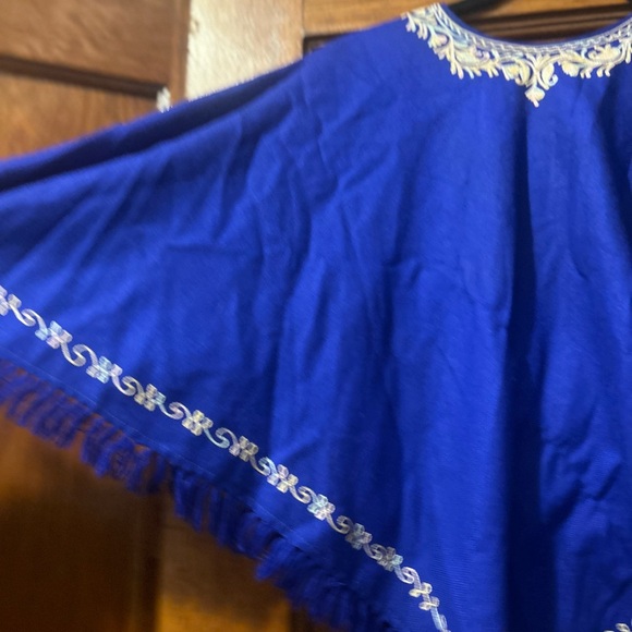 Vintage handmade cape - Picture 5 of 6